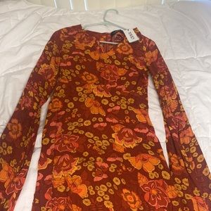Cider XS Red floral flare long sleeve dress